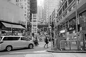 Street scene, Queen's Road West, Sheung Wan, 14 December 2017
