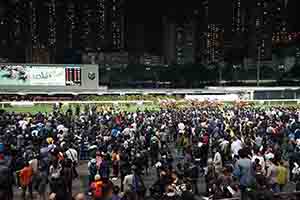 Hong Kong Jockey Club Happy Valley racecourse, 6 December 2017