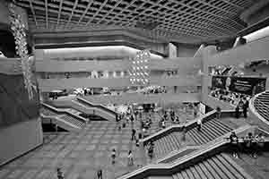 Hong Kong Cultural Centre, Tsim Sha Tsui, 27 April 2018