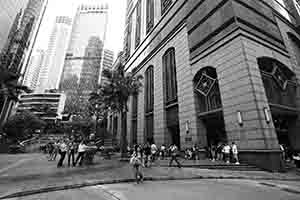 Street view, Wing Lok Street, Sheung Wan, 15 June 2018