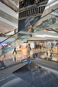 Escalator, Festival Walk, Kowloon Tong, 23 November 2018