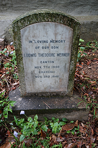 Gravestone, Hong Kong Cemetery, Happy Valley, 25 November 2018