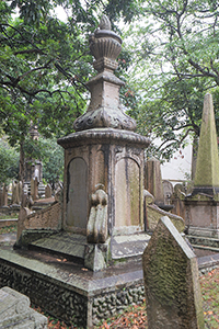 Monument, Hong Kong Cemetery, Happy Valley, 25 November 2018