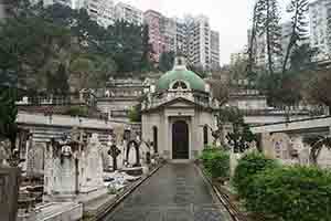 St. Michael's Catholic Cemetery, Happy Valley, 25 November 2018