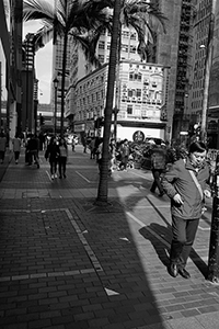 Shadow on the street, Morrison Street, 17 December 2018