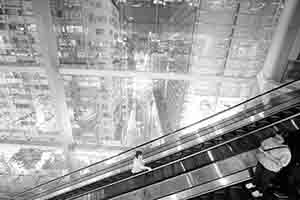 Escalator in iSQUARE, Tsim Sha Tsui, 26 December 2018