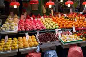 Fruit shop, Shau Kei Wan, 31 January 2019