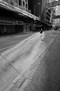 Light on the street, Queen's Road West, Sheung Wan, 10 November 2019