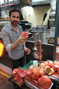 Squeezing pomegranate juice, Tsim Sha Tsui, 15 November 2019