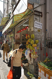 Street scene, Shek Tong Tsui, 7 November 2019