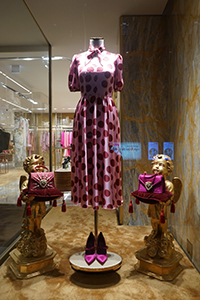 Dolce & Gabbana shop window display, Des Voeux Road Central, Central, 1 January 2020