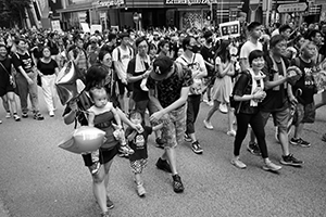 Anti-extradition bill march from Tsim Sha Tsui to West Kowloon Station, Kowloon Park Drive, 7 July 2019