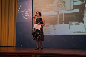 Carolyn Muir giving a speech at the HKU Department of Fine Arts 40th Anniversary Dinner, Loke Yew Hall, University of Hong Kong, 28 September 2019