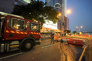 Man Yiu Street blocked by protesters, Central, 2 November 2019