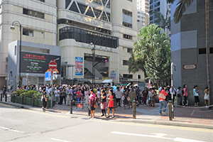 People lining up to vote in the District Council elections, Sheung Wan Cultural Square, 24 November 2019