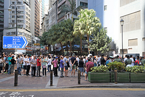 People lining up to vote in the District Council elections, Sheung Wan Cultural Square, 24 November 2019