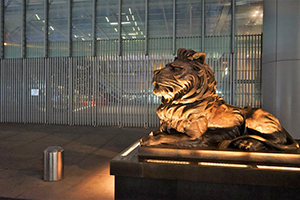 Lion sculpture outside the Hong Kong Bank Building, Des Voeux Road Central, 31 December 2019