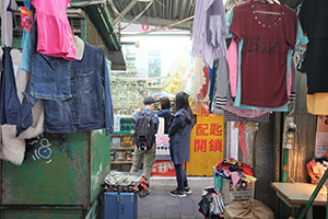 Street scene, Yau Ma Tei, 26 December 2019