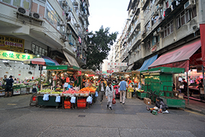 Market on Reclamation Street, Yau Ma Tei, 26 December 2019